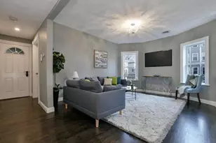 26 Elder St, Boston, MA 02125 - Photo 9