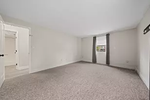 6 Kingswood Dr, Abington, MA 02351 - Photo 19