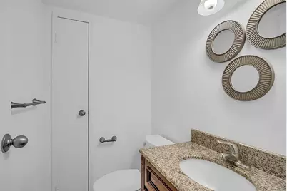 146 Marble St #211, Stoneham, MA 02180 - Photo 7