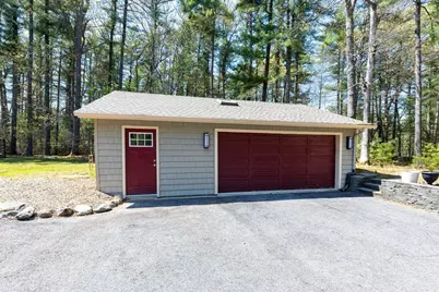 8 Dunham Rd, Freetown, MA 02702 - Photo 5