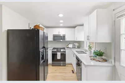 149 Bolivar St #B2, Canton, MA 02021 - Photo 9