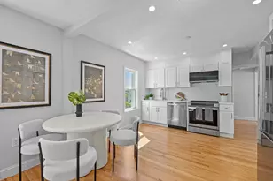 3 Hillside Ave, Somerville, MA 02145 - Photo 3