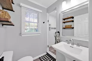 18 Yorkshire Pl, East Longmeadow, MA 01028 - Photo 17