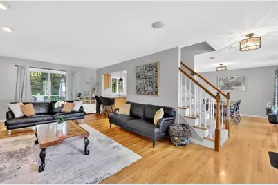 18 Yorkshire Pl, East Longmeadow, MA 01028 - Photo 5