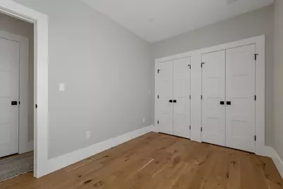 22 Harvard St, Somerville, MA 02143 - Photo 19