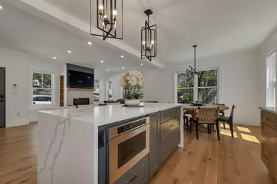 22 Harvard St, Somerville, MA 02143 - Photo 7