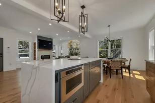 22 Harvard St, Somerville, MA 02143 - Photo 7