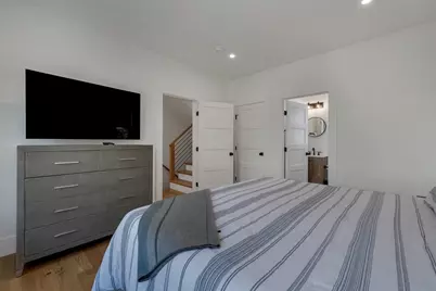 22 Harvard St, Somerville, MA 02143 - Photo 35