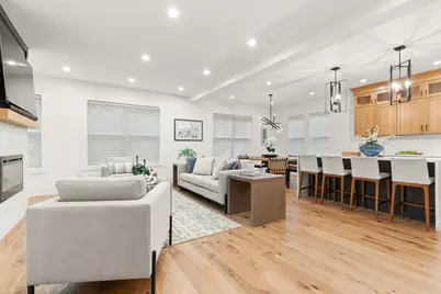 22 Harvard St, Somerville, MA 02143 - Photo 3