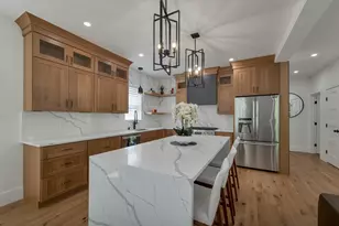 22 Harvard St, Somerville, MA 02143 - Photo 5
