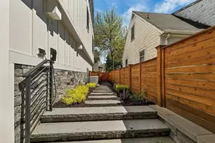 22 Harvard St, Somerville, MA 02143 - Photo 27