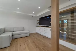 22 Harvard St, Somerville, MA 02143 - Photo 25