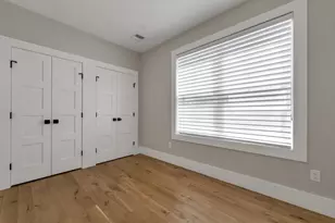 22 Harvard St, Somerville, MA 02143 - Photo 23