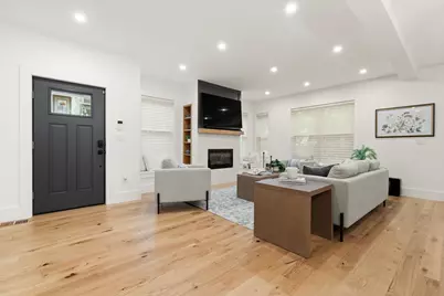 22 Harvard St, Somerville, MA 02143 - Photo 5