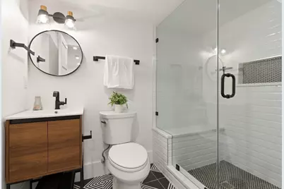22 Harvard St, Somerville, MA 02143 - Photo 11