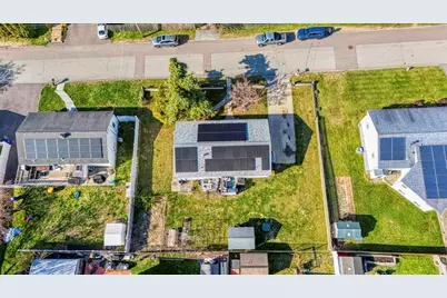 321 Embert St, Fall River, MA 02721 - Photo 29