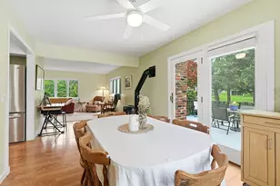 55 Mechanic St, Amherst, MA 01002 - Photo 5
