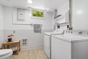 55 Mechanic St, Amherst, MA 01002 - Photo 27