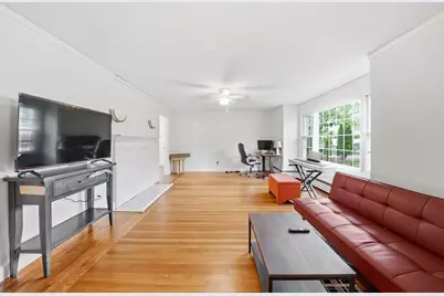 253 Lexington St, Woburn, MA 01801 - Photo 11