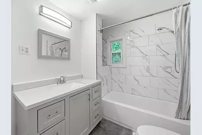 253 Lexington St, Woburn, MA 01801 - Photo 5