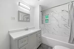 253 Lexington St, Woburn, MA 01801 - Photo 5