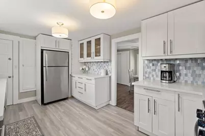 10 Trenton St, Yarmouth, MA 02673 - Photo 9