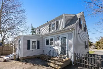10 Trenton St, Yarmouth, MA 02673 - Photo 21