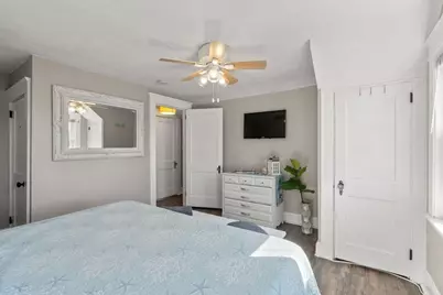 10 Trenton St, Yarmouth, MA 02673 - Photo 17