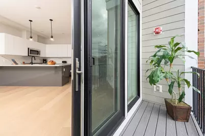 33 Ward St #4, Boston, MA 02127 - Photo 5