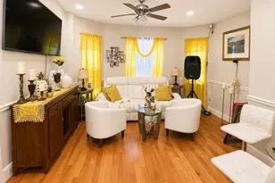 8 Torrey St, Boston, MA 02124 - Photo 5