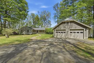 13 Cider Mill Rd, Leverett, MA 01054 - Photo 1