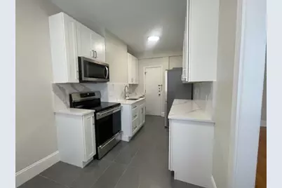 145 Englewood Ave #5, Boston, MA 02135 - Photo 5