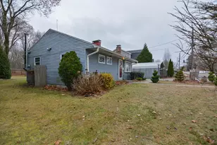82 Lowell St, Woburn, MA 01801 - Photo 3