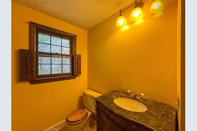 60 White Fox Rd, Agawam, MA 01030 - Photo 11