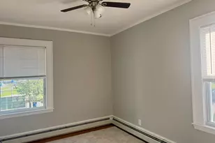 69 Brooklawn St, New Bedford, MA 02745 - Photo 17