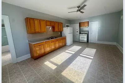 69 Brooklawn St #B, New Bedford, MA 02745 - Photo 5
