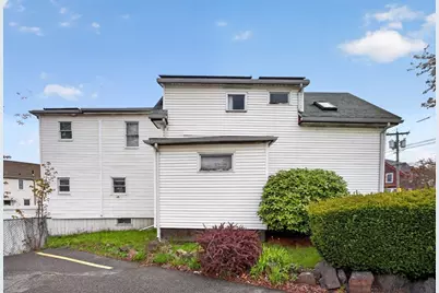 8 Essex St, Swampscott, MA 01907 - Photo 15