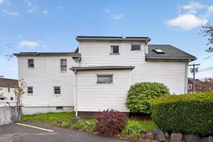 8 Essex St, Swampscott, MA 01907 - Photo 15