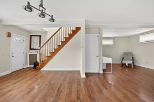 8 Essex St, Swampscott, MA 01907 - Photo 5