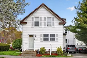 8 Essex St, Swampscott, MA 01907 - Photo 1