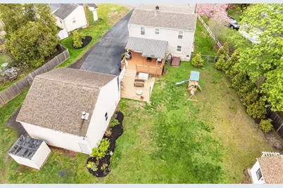 28 Nevens Circle, Rockland, MA 02370 - Photo 3