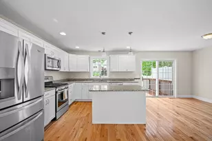 131 Pilling St, Haverhill, MA 01832 - Photo 7