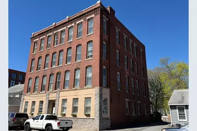 112 School, Clinton, MA 01510 - Photo 3