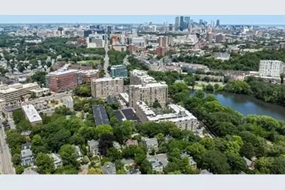 77 Pond Ave #307, Brookline, MA 02445 - Photo 9