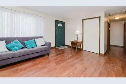 1243 New Boston Rd, Fall River, MA 02720 - Photo 5