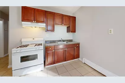 163-165 Hichborn Street #2, Revere, MA 02151 - Photo 17