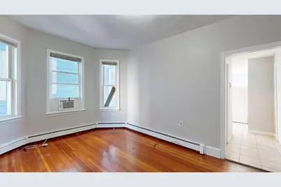 163-165 Hichborn Street #2, Revere, MA 02151 - Photo 5