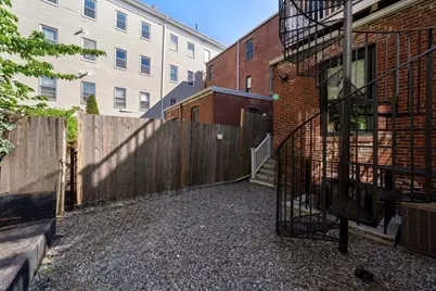 209 Green #1, Cambridge, MA 02139 - Photo 21