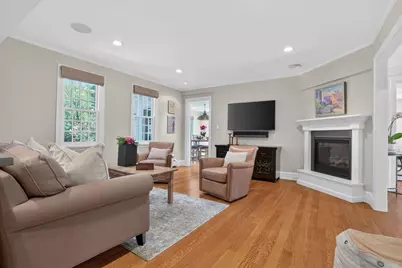 101 Edmunds Rd, Wellesley, MA 02481 - Photo 9