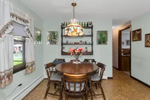 111 Woodcrest Cir, Chicopee, MA 01020 - Photo 9